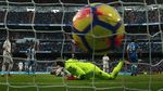 Foto: Ronaldo Berdarah-darah di Bernabeu