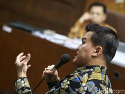 Hakim Tanya Andi Narogong: Novanto Tagih 5 Persen untuk Dipenuhi?