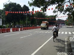 Ribuan Lampion Mulai Dipasang Menjelang Imlek di Solo