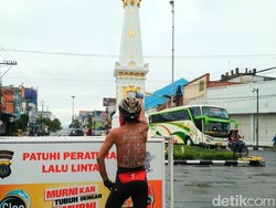 Kisah di Balik Aksi Si Jersey Kulit Bantul Gowes Kampanye Antinarkoba