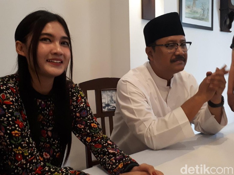 Dikontrak Gus Ipul, Nella Kharisma: Saya Netral, Profesional Saja