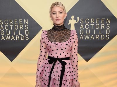 Foto: 10 Artis Dunia dengan Penampilan Terburuk di SAG Awards
