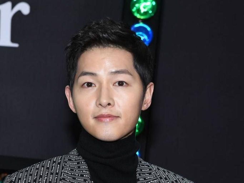 Akhirnya Punya Rumah Baru, Song Joong Ki Langsung Ambil Proyek Film Akhirnya Punya Rumah Baru, Song Joong Ki Langsung Ambil Proyek Film