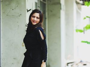 Cut Keke Tersenyum Saat Dina Lorenza Ramai Dijodohkan dengan Ariel NOAH Cut Keke Tersenyum Saat Dina Lorenza Ramai Dijodohkan dengan Ariel NOAH