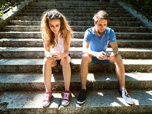 Tanda-tanda Kamu Mulai Kecanduan Smartphone