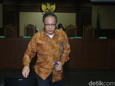 Jurus Lupa dan Tidak Ingat Made Oka Masagung di Sidang Novanto