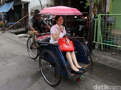 Anies Akan Hidupkan Kembali Becak di Jakarta