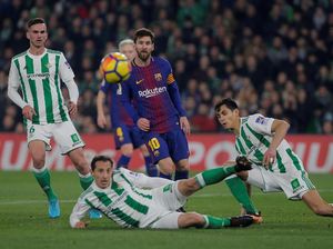 Messi-Suarez Menangkan Barca atas Betis 5-0