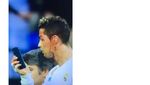 Meme-meme Kocak Cristiano Ronaldo dan Ponsel