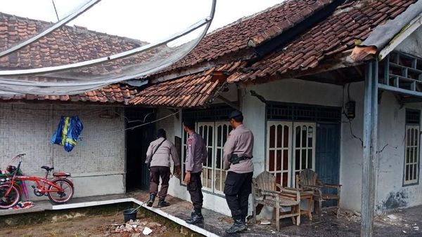Penampakan Rumah di Lebak yang Rusak Akibat Gempa Banten