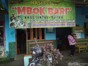 Pecel Mbok Bari, Kuliner Legendaris di Blitar