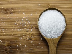 Lebih Berbahaya Mana untuk Kesehatan, Garam atau MSG?