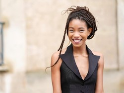 Willow Smith Mengaku Penganut Poliamori, Hubungan dengan Lebih dari 1 Orang