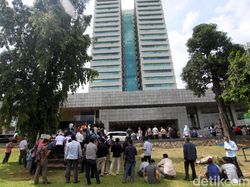 Ini yang Harus Dilakukan Saat Gempa dan Anda Ada di Lantai Tinggi