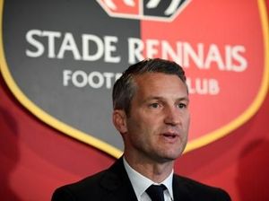 Misteri Raibnya Dua Trofi Penting Milik Klub Prancis Ini Misteri Raibnya Dua Trofi Penting Milik Klub Prancis Ini