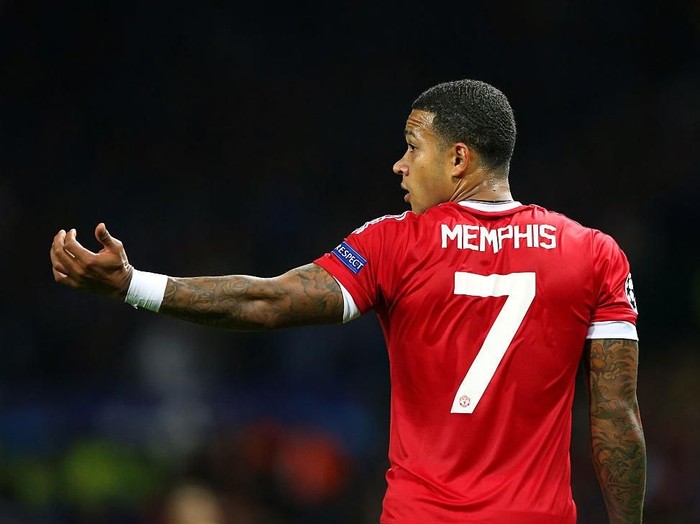 MANCHESTER, ENGLAND - AUGUST 18:  Memphis Depay of Manchester United during the UEFA Champions League Qualifying Round Play Off First Leg match between Manchester United and Club Brugge at Old Trafford on August 18, 2015 in Manchester, England.  (Photo by Alex Livesey/Getty Images)