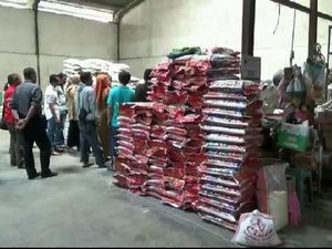 Panen Petani Probolinggo Berkurang, Harga Beras Merangkak Naik