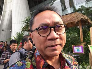 Anies Dicegah Paspampres, Ketua MPR: Mungkin SC Piala Presiden Lupa Anies Dicegah Paspampres, Ketua MPR: Mungkin SC Piala Presiden Lupa