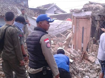 Titik-titik Gempa Teraktual: Dari Jakarta hingga Alaska