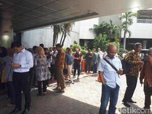 Gempa Goyang Jakarta, Pegawai KemenBUMN Berlarian ke Luar Gedung