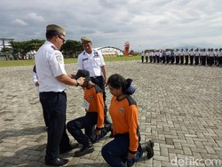 12 Pemuda Asal Papua dan Papua Barat Raih Beasiswa Sekolah Pilot