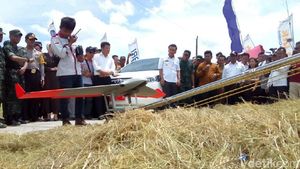 Ini Lho Pesawat Tanpa Awak yang Ringankan Tugas Petani