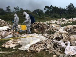 Tim KLHK Selidiki 78 Ton Karung Beracun di Karawang