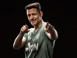 MU: Kaus Sanchez Laris Manis Sampai Pecahkan Rekor