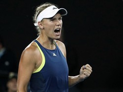 Wozniacki Melaju ke Semifinal Usai Bertarung Tiga Set