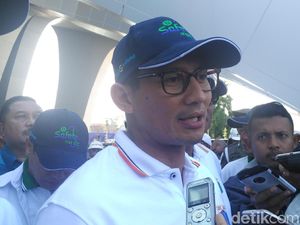 Sandiaga Ajak Sopir Angkot Tanah Abang Gabung OK Otrip Sandiaga Ajak Sopir Angkot Tanah Abang Gabung OK Otrip