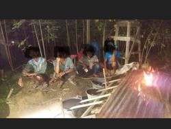 Home Industry Air Raksa Digerebek di Ambon, 2 Pelajar Terlibat