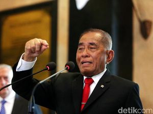 Menhan: 2 Prajurit TNI yang Ditahan Malaysia Sedang Diurus Kemlu Menhan: 2 Prajurit TNI yang Ditahan Malaysia Sedang Diurus Kemlu