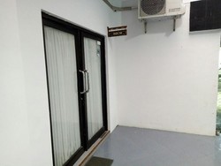 Anggota DPRD Banyuwangi Yang Bawa Istri Orang Menghilang