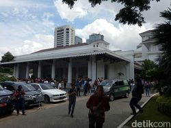 Gempa Banten, Sandiaga Minta Biro Umum Cek Fondasi Balai Kota