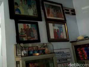 Rasa Pecel Mbok Bari di Blitar Merasuk ke Hati Artis dan Pejabat