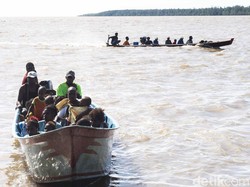 Begini Susahnya Akses ke Asmat Papua, Perahu Jadi Transportasi Utama