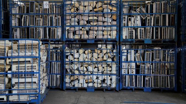 Foto: Melihat Lokasi Pembuangan Sampah Elektronik Terbesar di Dunia