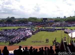 20 Ribu Pelajar Deklarasi Antinarkoba di GBK Jepara