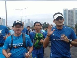 Cerita Pengawal Soal 3 Hal yang Harus Ada Saat Sandiaga Lari Pagi Cerita Pengawal Soal 3 Hal yang Harus Ada Saat Sandiaga Lari Pagi