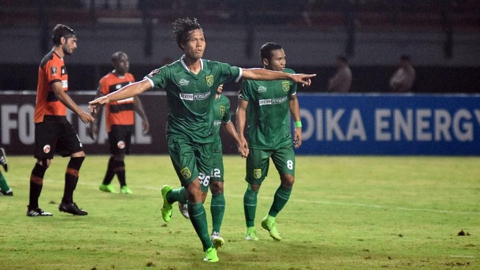 Persebaya Kandaskan Perseru 2-0