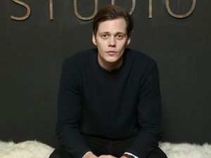Deadpool 2 Debut Bill Skarsgard di Kisah Superhero