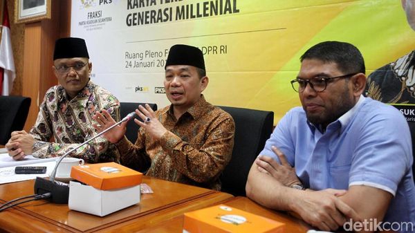 Fraksi PKS Tolak LGBT