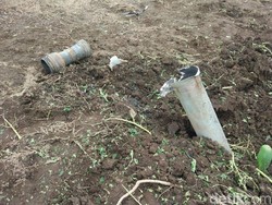 Diuji Coba, Roket RH112B Jatuh dan Meledak di Lumajang