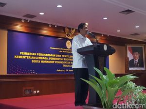 MenPAN-RB Beri Penghargaan kepada Polres hingga BPOM Terbaik