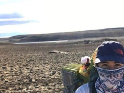 Tekad Perempuan Australia Berjalan Kaki Sejauh Panjang Bumi