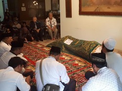 Daoed Joesoef, Mendikbud yang Bersihkan Kampus dari Kegiatan Politik