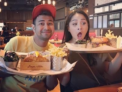 So Sweet! Begini Keseruan Raffi, Gigi dan Rafathar Kalau Lagi Makan Bareng
