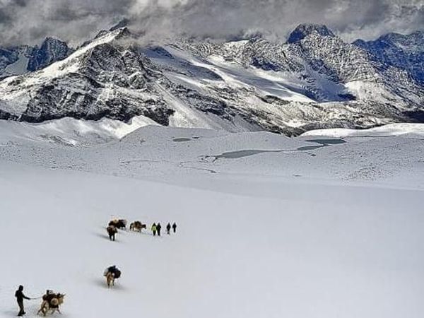 Desa Terisolasi Himalaya yang Dikuasai Aleksander Agung