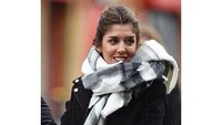 Kalau yang ini adalah Isabel Collado, kekasih dari pemain tengah MU, Ander Herrera. (Foto: dok. Instagram)
