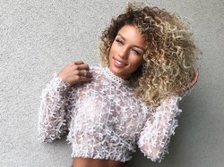 Jenna Frumes, si model cantik dari Amerika Serikat ini kekasih hati pemain Inggris, Jesse Lingard. (Foto: dok. Instagram)
